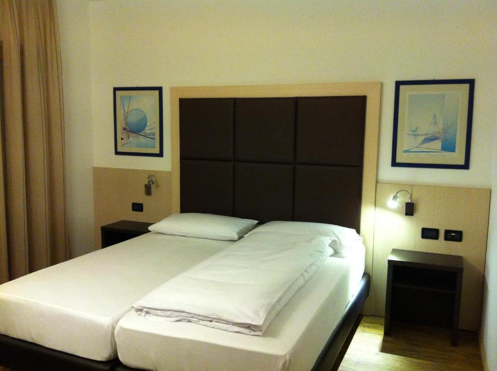 Villa Cameras Room And Breakfast Mori Rom bilde
